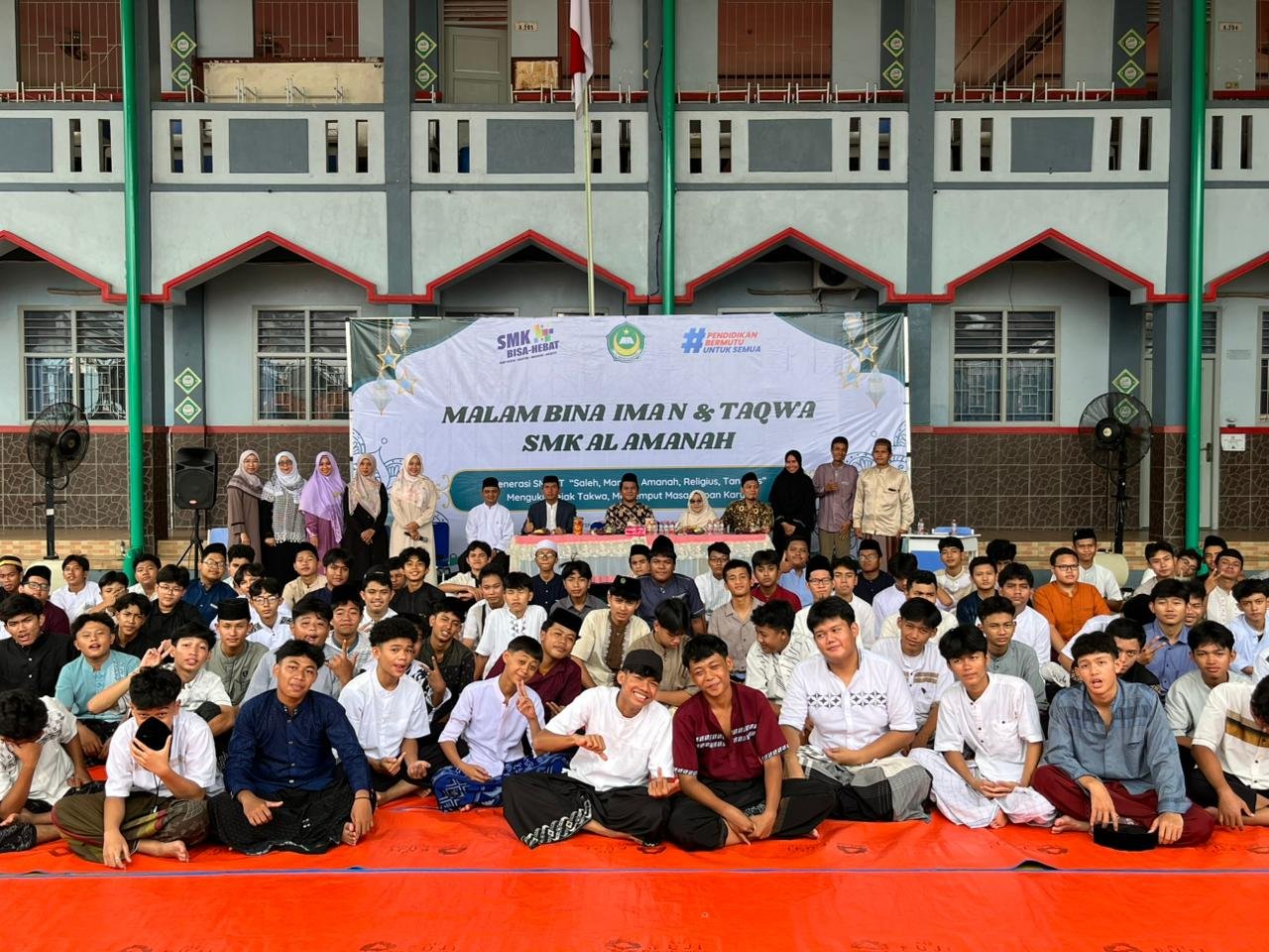 SMK Al Amanah: Membangun Karakter Islami Melalui Ruang Pembinaan Iman